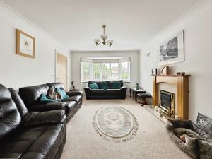 Lounge- click for photo gallery